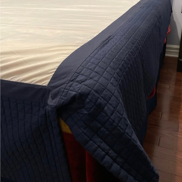 Hotel Linen Chest Bed Skirt - Double/ Full - Navy Blue - Picture 8 of 10